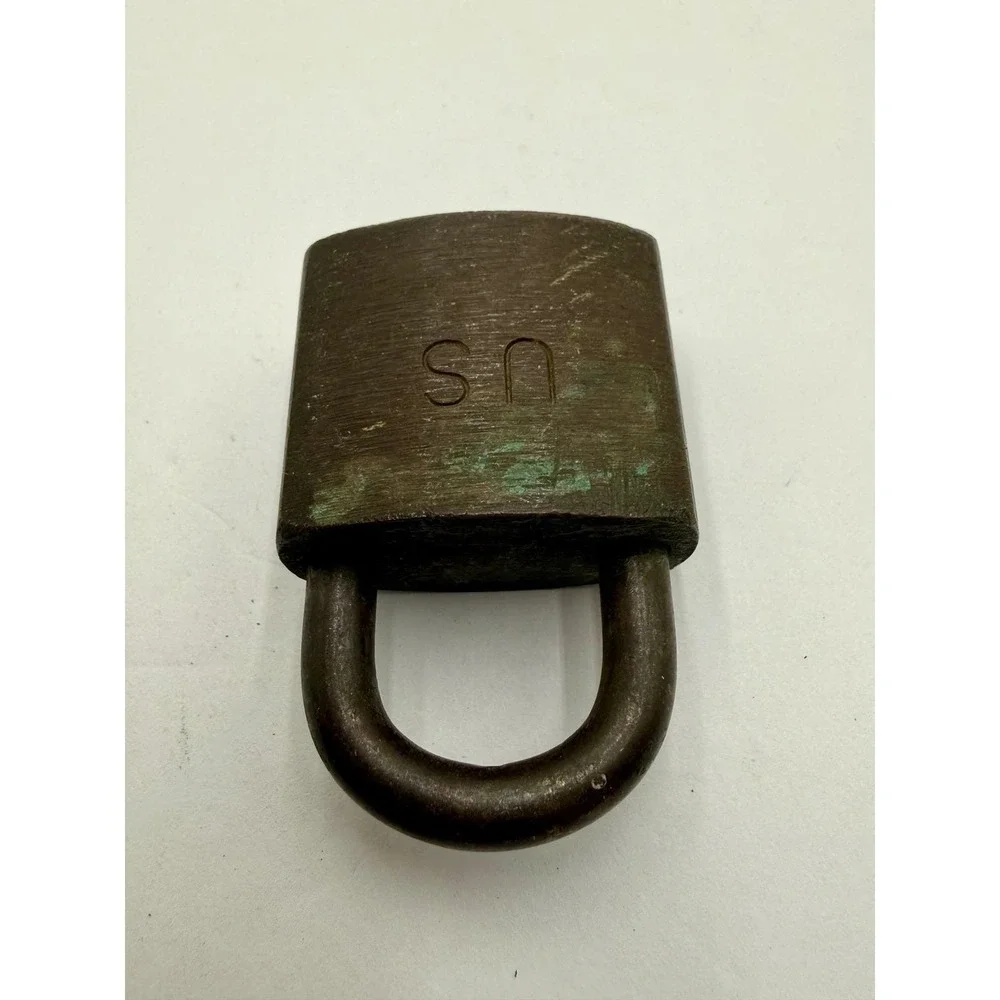 Vintage Waterbury US‎ Military Style Brass Padlock with 2 Keys S322 Heavy Duty